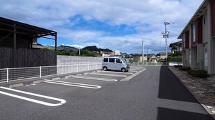 折尾駅 バス15分  猪熊小学校前下車：停歩3分 2階の物件外観写真